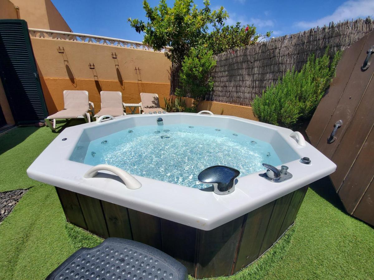 Cuyagua Villa Corralejo Kültér fotó
